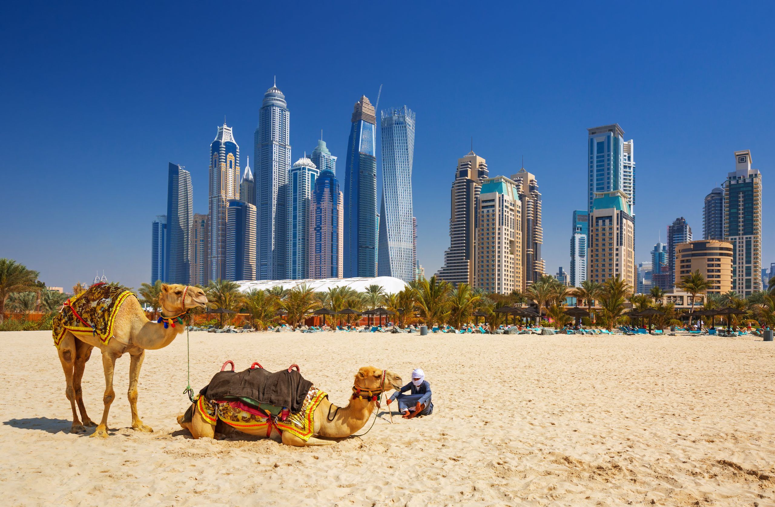 20-things-to-know-before-you-move-to-the-uae-1-scaled